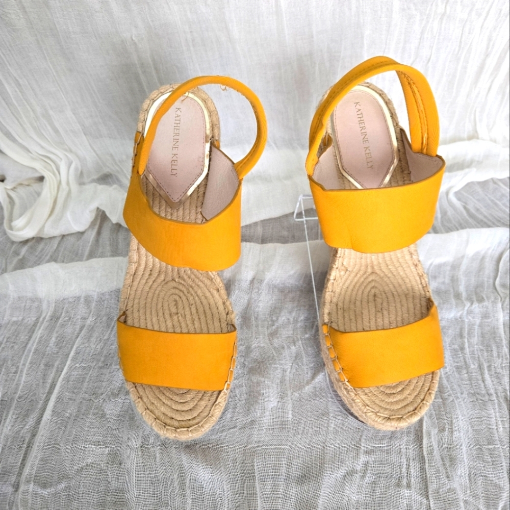 KATHERINE KELLY SUNFLOWER YELLOW ORLA SANDY WEDGES Size 8